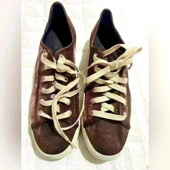 Keds Women's Triple Kick Metallic Sneaker Size 8‎ - Picture 1 of 5